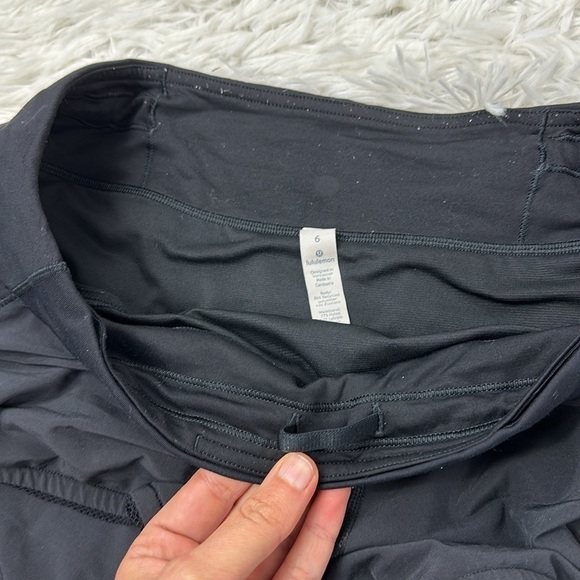 Lululemon Speed Up Short *Awaken 2.5" Black - Picture 4 of 8